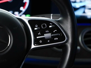 Седан Mercedes-benz E-класс 2018 года, 2849000 рублей, Москва