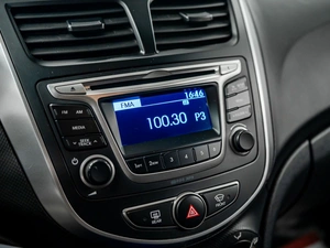 Седан Hyundai Solaris 2016 года, 1000000 рублей, Красноярск