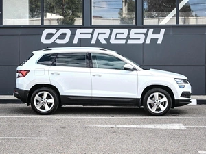 Внедорожник Skoda Karoq 2020 года, 2329000 рублей, Кирилловка
