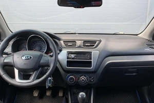 Седан Kia Rio 2014 года, 615000 рублей, Солонцы