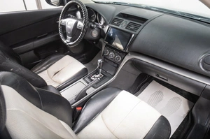 Седан Mazda 6 2011 года, 989000 рублей, Томск