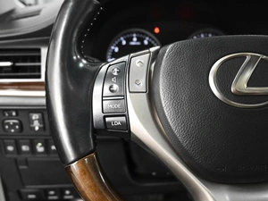 Седан Lexus ES 2012 года, 1954000 рублей, Ставрополь