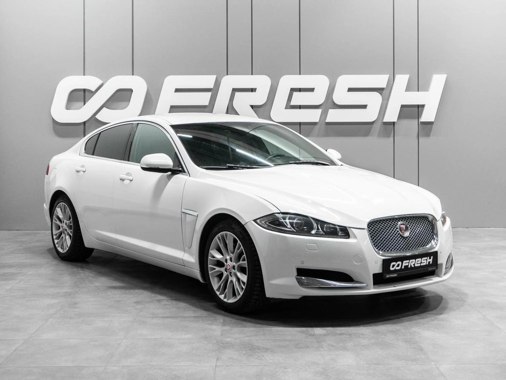 Седан Jaguar XF 2014 года, 1237000 рублей, Тюмень