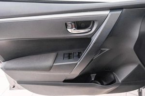 Седан Toyota Corolla 2015 года, 1149000 рублей, Красноярск