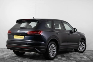 Внедорожник Volkswagen Touareg 2020 года, 4369000 рублей, Кемерово