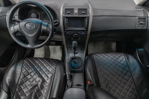 Седан Toyota Corolla 2007 года, 899000 рублей, Новосибирск