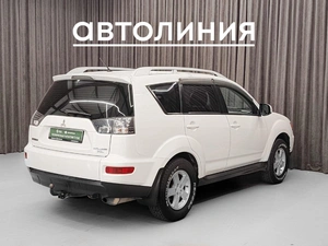 Внедорожник Mitsubishi Outlander 2010 года, 999000 рублей, Красноярск