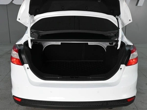 Седан Ford Focus 2013 года, 1079000 рублей, Ростов-на-Дону