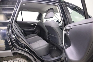 Внедорожник Toyota RAV4 2019 года, 3960000 рублей, Брянск