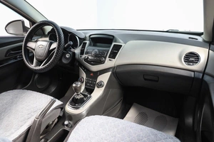 Хетчбэк Chevrolet Cruze 2012 года, 859000 рублей, Новосибирск