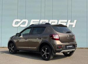 Хетчбэк Renault Sandero Stepway 2018 года, 999000 рублей, Ижевск