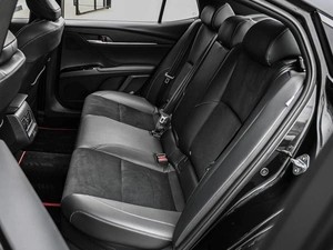 Седан Toyota Camry 2025 года, 4699000 рублей, Кирилловка