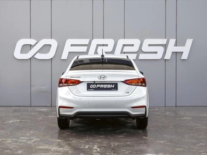 Седан Hyundai Solaris 2017 года, 1340000 рублей, Краснодар