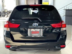 Универсал Toyota Corolla Fielder 2018 года, 1437000 рублей, Солонцы