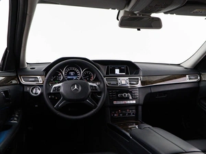 Седан Mercedes-benz E-класс 2013 года, 1998444 рублей, Москва