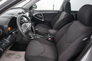 Внедорожник Toyota RAV4 2010 года, 1479000 рублей, Красноярск