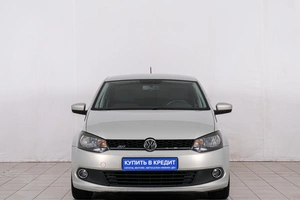 Седан Volkswagen Polo 2011 года, 699000 рублей, Красноярск