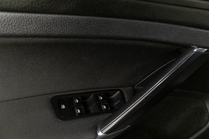 Хетчбэк Volkswagen Golf 2013 года, 1179000 рублей, Челябинск