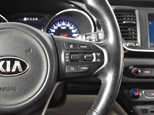 Минивэн Kia Carnival 2016 года, 2473100 рублей, Казань