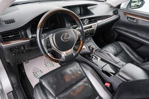 Седан Lexus ES 2014 года, 2269000 рублей, Красноярск