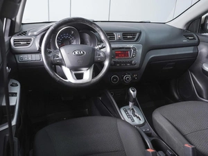 Хетчбэк Kia Rio 2014 года, 1120000 рублей, Ростов-на-Дону