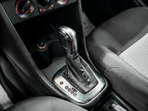 Седан Volkswagen Polo 2012 года, 875000 рублей, Красноярск