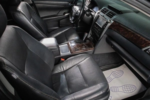 Седан Toyota Camry 2015 года, 2059000 рублей, Сургут