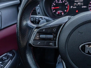 Седан Kia Optima 2019 года, 2498000 рублей, Краснодар