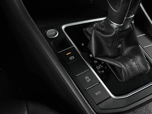 Седан Volkswagen Jetta 2019 года, 2039000 рублей, Аксай
