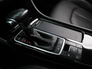 Седан Kia Optima 2019 года, 2089000 рублей, Воронеж