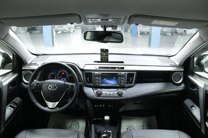 Внедорожник Toyota RAV4 2015 года, 2018000 рублей, Солонцы