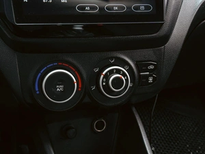 Седан Kia Rio 2012 года, 670000 рублей, Краснодар