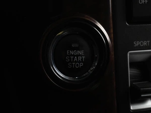 Внедорожник Toyota Land Cruiser Prado 2014 года, 3499000 рублей, Тюмень