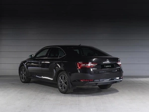 Лифтбек Skoda Superb 2018 года, 2120000 рублей, Санкт-Петербург