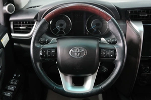 Внедорожник Toyota Fortuner 2019 года, 4219000 рублей, Омск