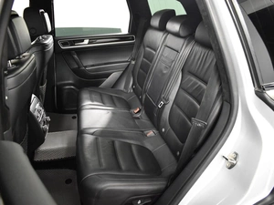 Внедорожник Volkswagen Touareg 2013 года, 1843200 рублей, Казань