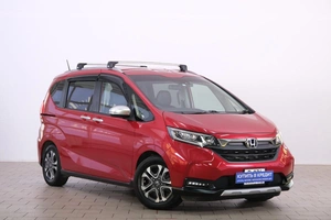 Минивэн Honda Freed 2020 года, 1939000 рублей, Омск