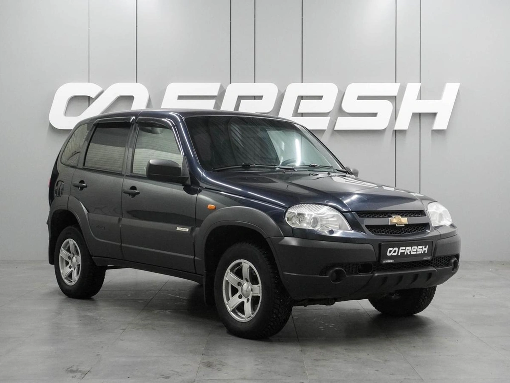 Внедорожник Chevrolet Niva 2016 года, 615000 рублей, Воронеж