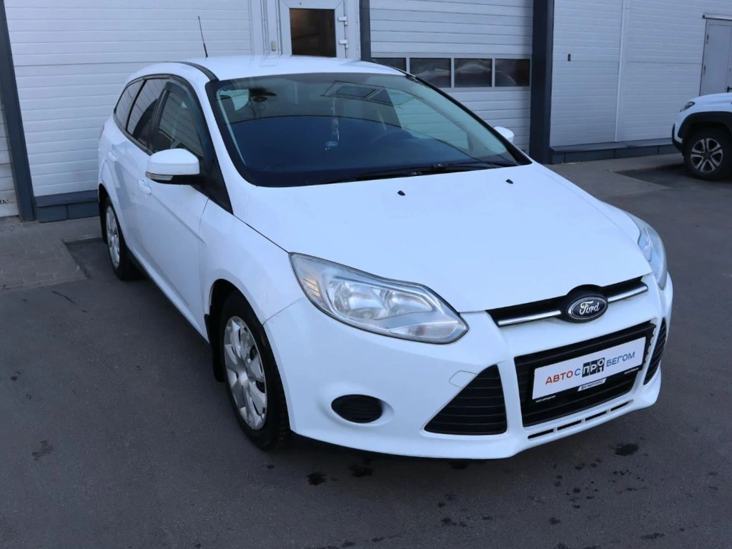 Универсал Ford Focus 2012 года, 700000 рублей, Курск