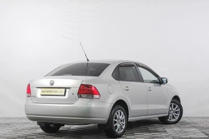 Седан Volkswagen Polo 2011 года, 799000 рублей, Кемерово