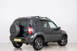 Внедорожник Chevrolet Niva 2017 года, 829000 рублей, Красноярск
