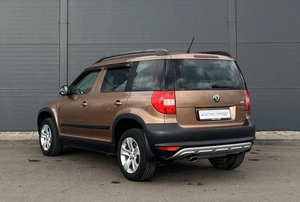 Внедорожник Skoda Yeti 2013 года, 880000 рублей, Солонцы