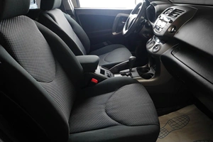 Внедорожник Toyota RAV4 2010 года, 1359000 рублей, Тюмень