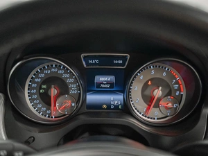 Универсал Mercedes-benz CLA-класс 2015 года, 1575000 рублей, Красноярск