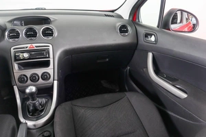 Хетчбэк Peugeot 308 2012 года, 459000 рублей, Пермь