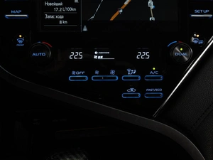 Седан Toyota Camry 2018 года, 3074000 рублей, Ставрополь