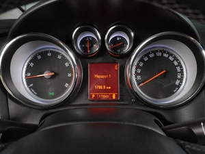 Хетчбэк Opel Astra 2011 года, 729000 рублей, Воронеж