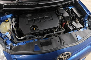 Хетчбэк Toyota Auris 2012 года, 1099000 рублей, Новокузнецк