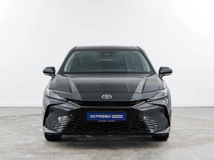 Седан Toyota Camry 2025 года, 4198999 рублей, Москва