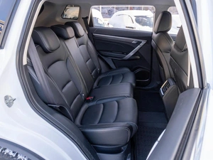 Внедорожник Geely Atlas Pro 2022 года, 1859000 рублей, Саратов